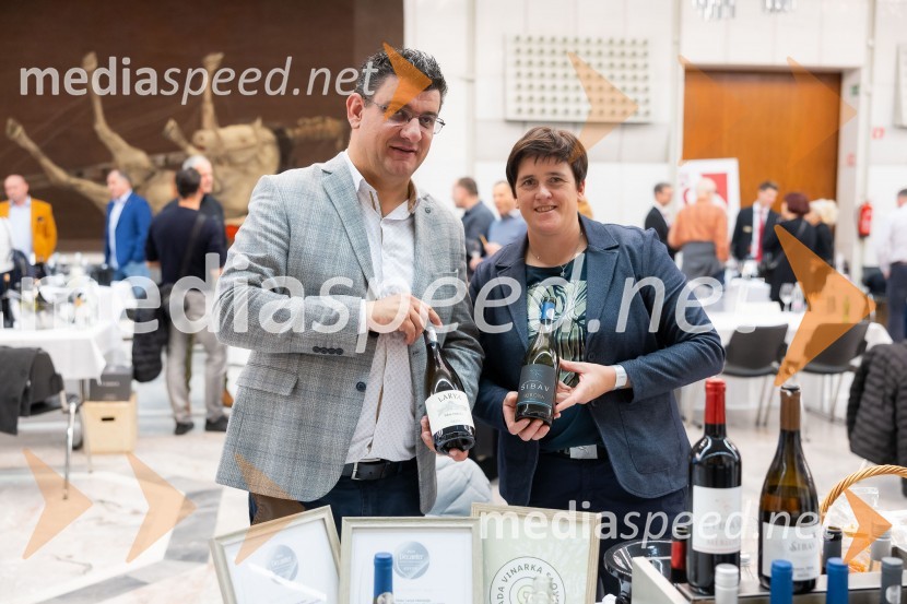  ... ;  Danjela Šibav26. Slovenski festival vin