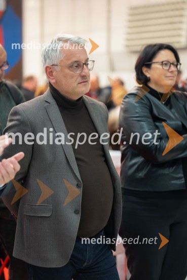  Matjaž Han, minister za gospodarstvo, turizem in šport;  ... 26. Slovenski festival vin