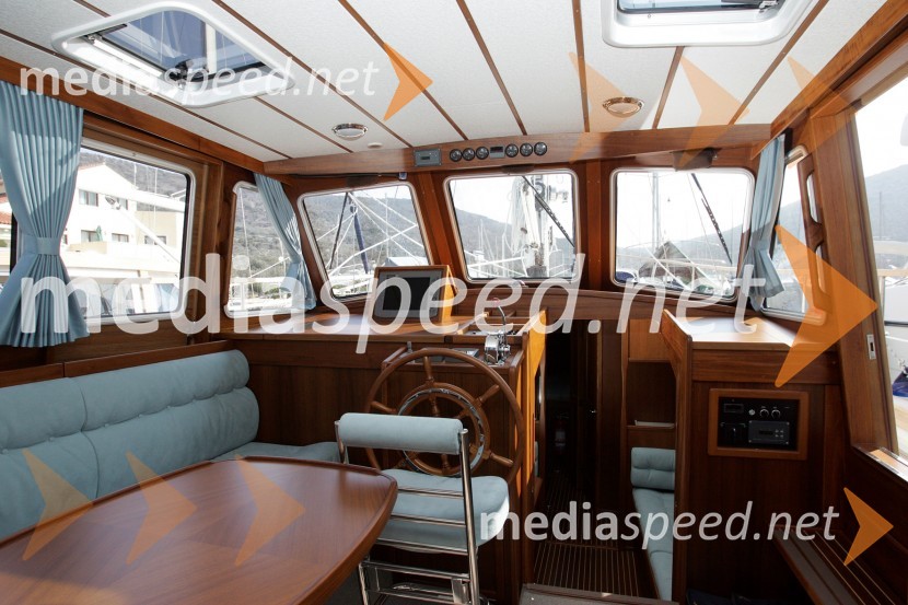 Jadrnica Nauticat 44Jadrnica Nauticat 44, test