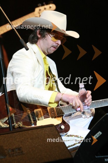 Robert Pešut - Magnifico, glasbenikDogajanje na 17. Festivalu Lent 2009