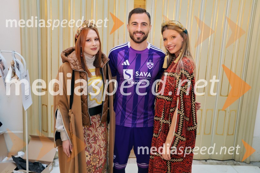 Humanitarna modna revija Roza oktober in moška moda