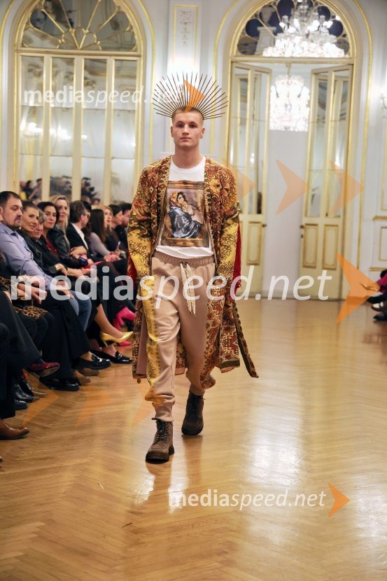 Humanitarna modna revija Roza oktober in moška moda