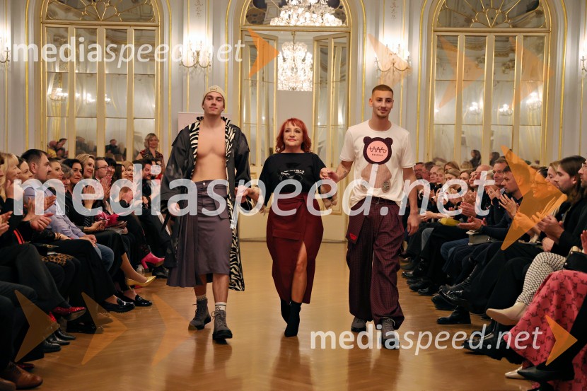 Humanitarna modna revija Roza oktober in moška moda