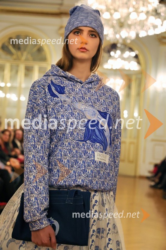 Humanitarna modna revija Roza oktober in moška moda