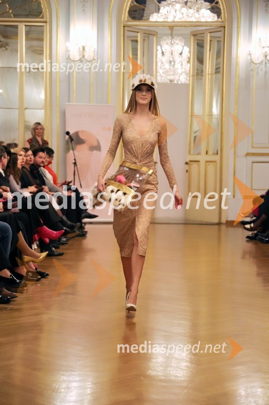 Humanitarna modna revija Roza oktober in moška moda