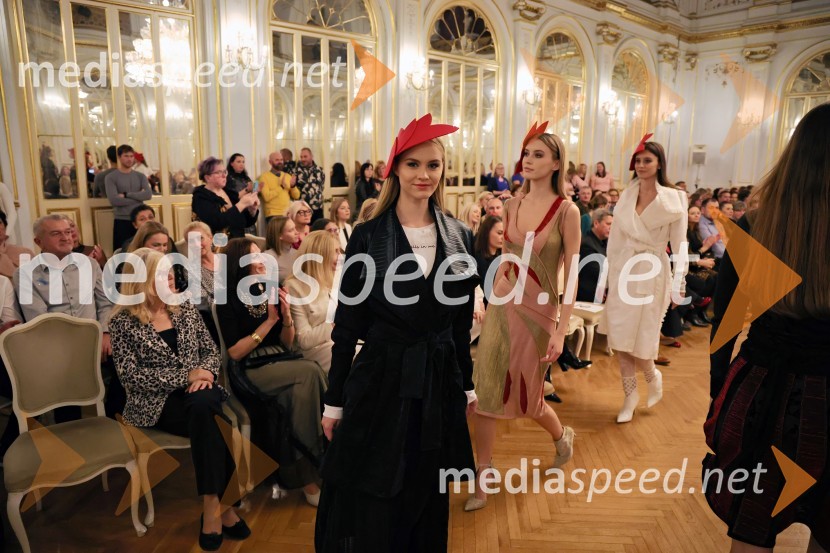 Humanitarna modna revija Roza oktober in moška moda