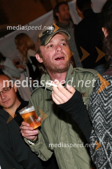 Grega Skočir, pevec skupine Big Foot MamaDogajanje na 17. Festivalu Lent 2009