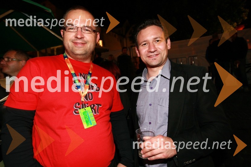 Mitja Blagajac, komunikacijska skupina SPEM in Marko Podjavoršek, poslovni direktor agencije MediamixDogajanje na 17. Festivalu Lent 2009