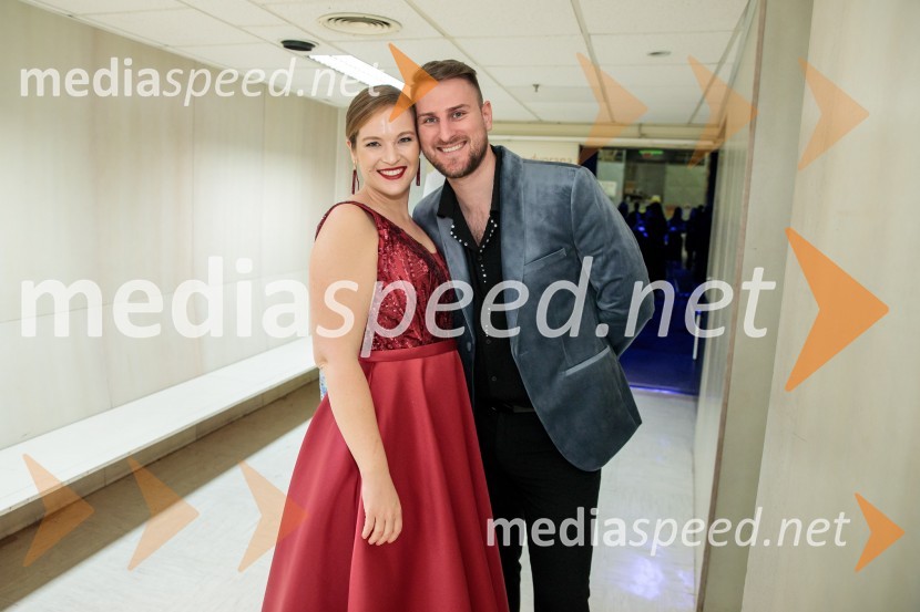  Manca Hribar, pevka;  Gregor Ravnik, pevec30. Gala koncert Radia Ognjišče