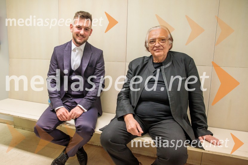  Domen Kljun, pevec;  Oto Pestner, pevec30. Gala koncert Radia Ognjišče