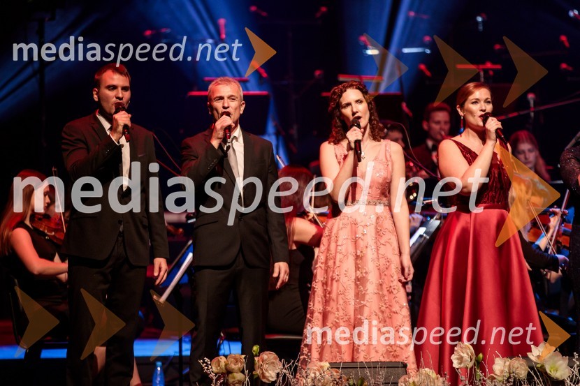  ... ;  ... ;  ... ;  Manca Hribar, pevka30. Gala koncert Radia Ognjišče