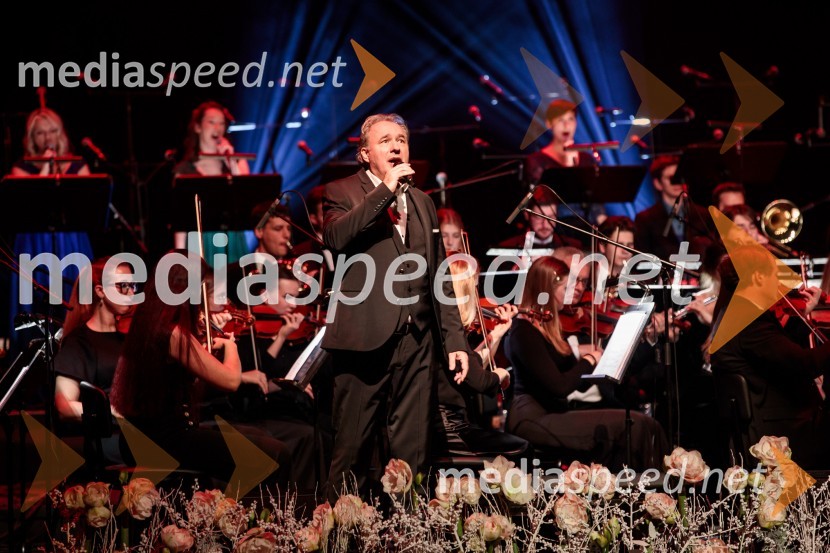  Marjan Bunič, pevec, voditelj, Radio Ognjišče30. Gala koncert Radia Ognjišče