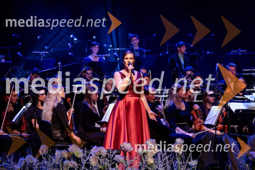  Manca Hribar, pevka30. Gala koncert Radia Ognjišče