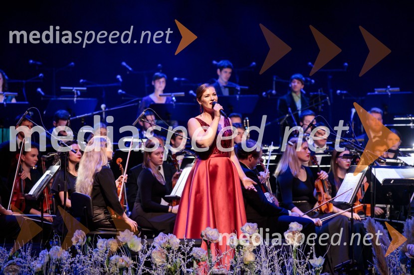  Manca Hribar, pevka30. Gala koncert Radia Ognjišče