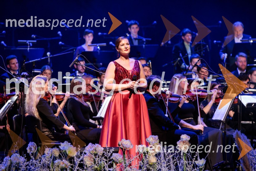  Manca Hribar, pevka30. Gala koncert Radia Ognjišče
