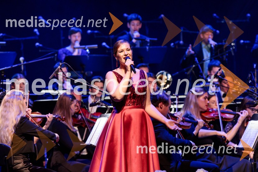  Manca Hribar, pevka30. Gala koncert Radia Ognjišče