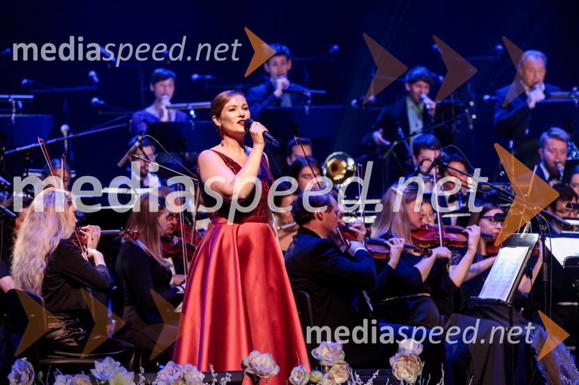  Manca Hribar, pevka30. Gala koncert Radia Ognjišče