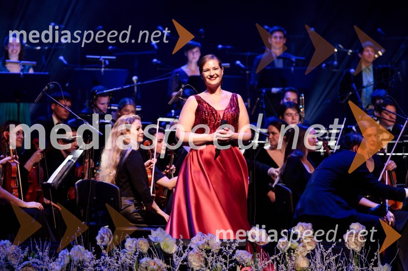  Manca Hribar, pevka30. Gala koncert Radia Ognjišče