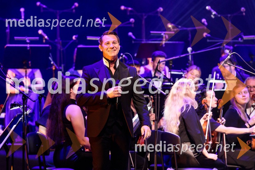  Marko Vozelj, pevec30. Gala koncert Radia Ognjišče