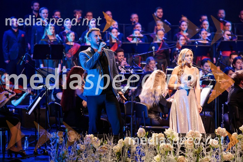  Gregor Ravnik, pevec;  Eva Černe, pevka30. Gala koncert Radia Ognjišče