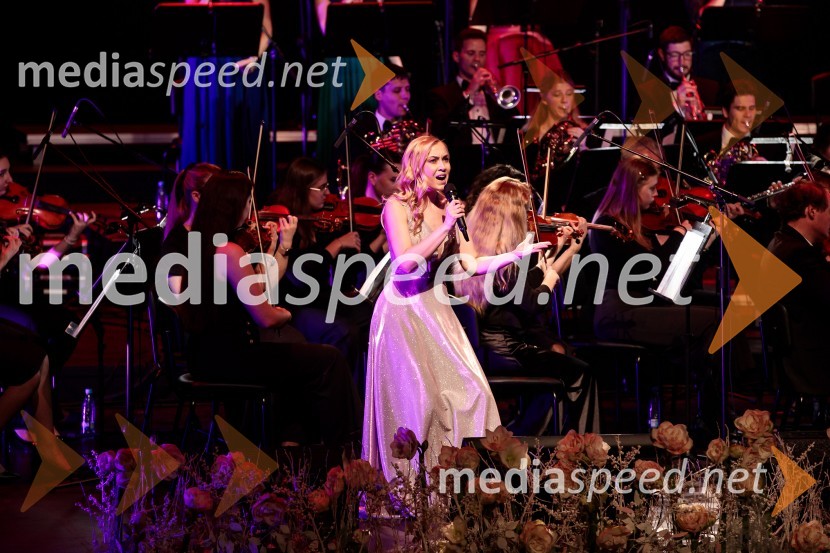  Eva Černe, pevka30. Gala koncert Radia Ognjišče