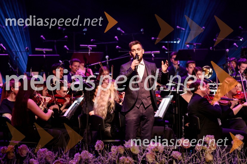  Domen Kljun, pevec30. Gala koncert Radia Ognjišče