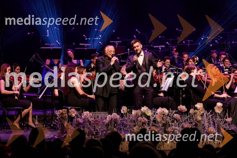  Oto Pestner, pevec;  Domen Kljun, pevec30. Gala koncert Radia Ognjišče