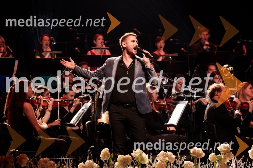  Gregor Ravnik, pevec30. Gala koncert Radia Ognjišče