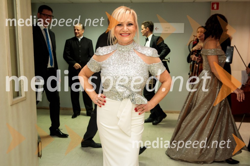  Nuša Derenda, pevka30. Gala koncert Radia Ognjišče