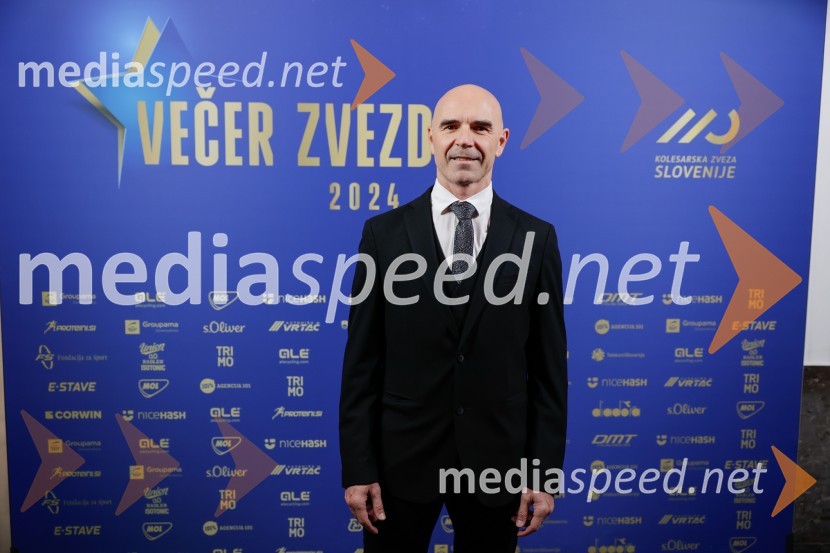  Pavel Marđonović, predsednik kolesarske zveze SlovenijaVečer zvezd: Kolesar leta 2024 je Tadej Pogačar