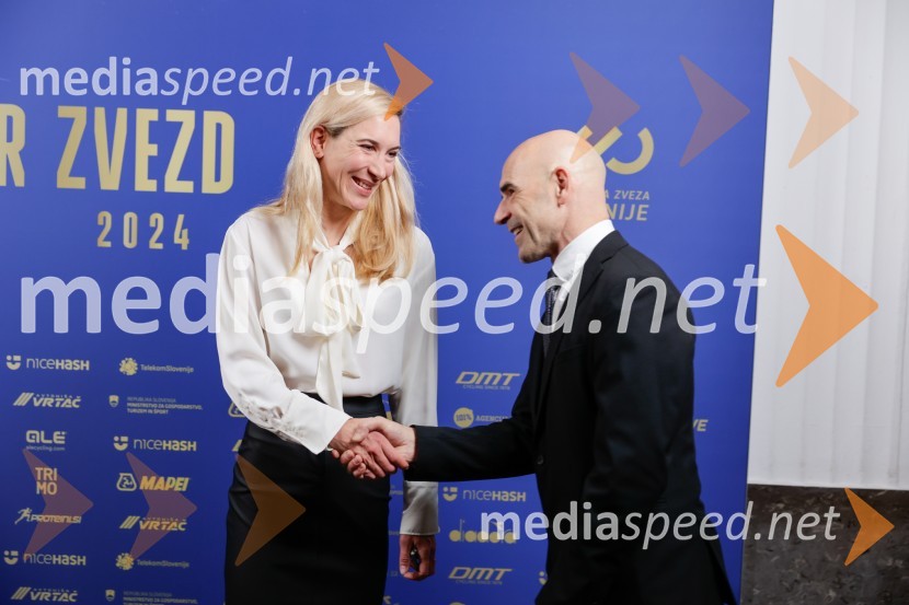  Laura Šimenc Kramar, kolesarka;  Pavel Marđonović, predsednik kolesarske zveze SlovenijaVečer zvezd: Kolesar leta 2024 je Tadej Pogačar