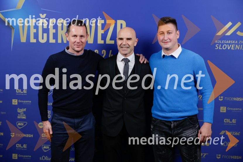  Boštjan Kavčnik, mehanik, UAE Emirates;  Pavel Marđonović, predsednik kolesarske zveze Slovenija;  ... Večer zvezd: Kolesar leta 2024 je Tadej Pogačar