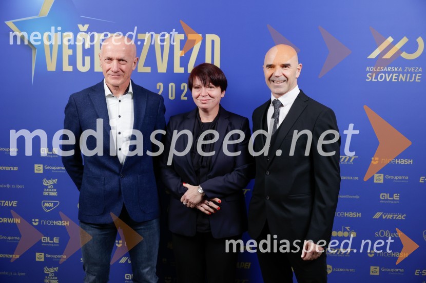  Andrej Žavbi, kolesar;  ... ;  Pavel Marđonović, predsednik kolesarske zveze SlovenijaVečer zvezd: Kolesar leta 2024 je Tadej Pogačar