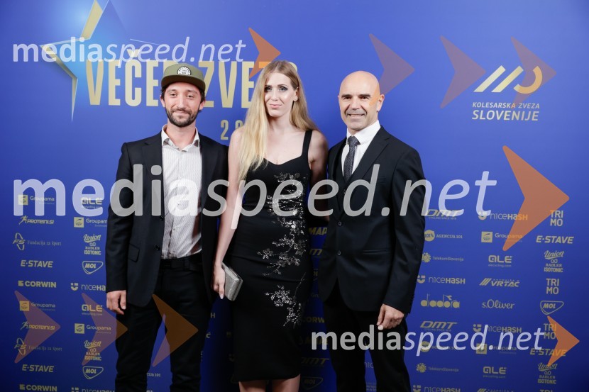  ... ;  ... ;  Pavel Marđonović, predsednik kolesarske zveze SlovenijaVečer zvezd: Kolesar leta 2024 je Tadej Pogačar