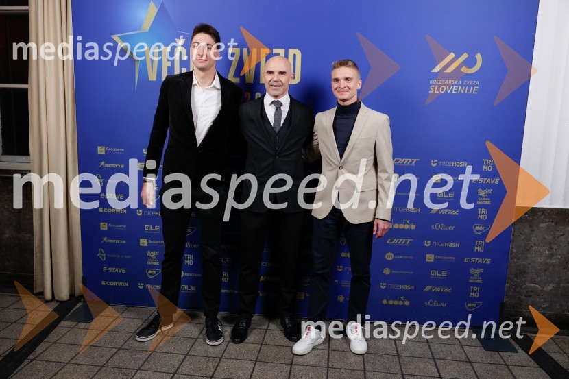  Matic Žumer, kolesar;  Pavel Marđonović, predsednik kolesarske zveze Slovenija;  Matic Žumer, kolesarVečer zvezd: Kolesar leta 2024 je Tadej Pogačar