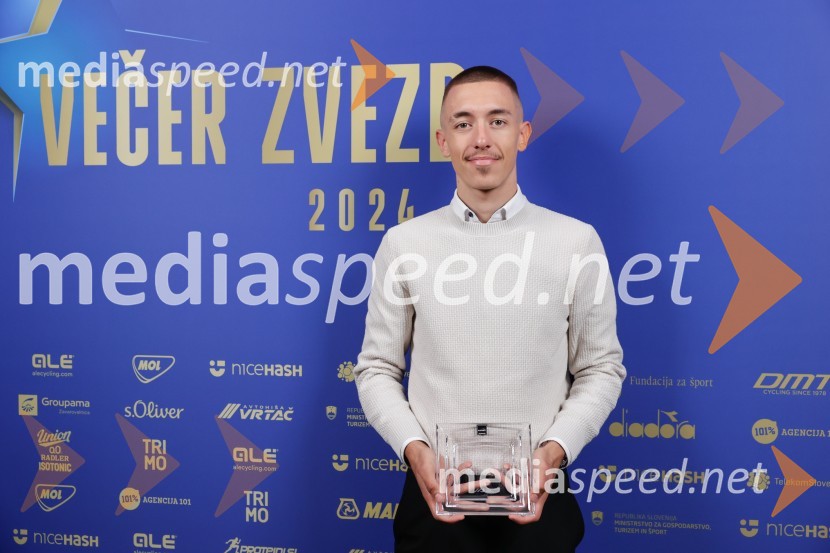  Nejc Peterlin, kolesarVečer zvezd: Kolesar leta 2024 je Tadej Pogačar