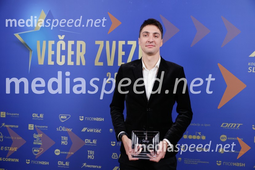  Matic Žumer, kolesarVečer zvezd: Kolesar leta 2024 je Tadej Pogačar