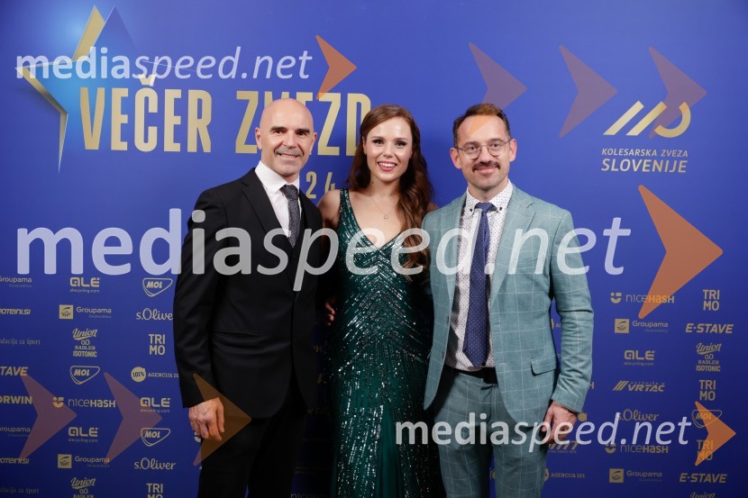  Pavel Marđonović, predsednik kolesarske zveze Slovenija;  Flora Ema Lotrič, pevka;  Jože Robežnik,  televizijski voditeljVečer zvezd: Kolesar leta 2024 je Tadej Pogačar
