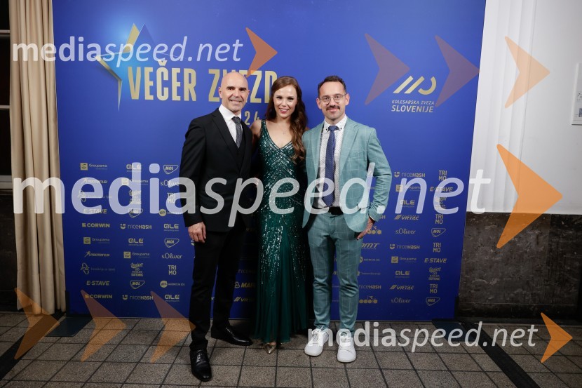  Pavel Marđonović, predsednik kolesarske zveze Slovenija;  Flora Ema Lotrič, pevka;  Jože Robežnik,  televizijski voditeljVečer zvezd: Kolesar leta 2024 je Tadej Pogačar