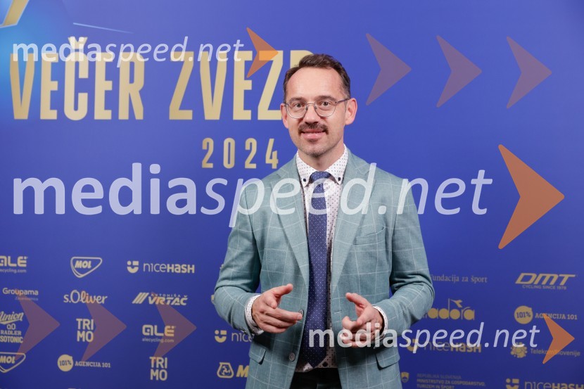  Jože Robežnik,  televizijski voditeljVečer zvezd: Kolesar leta 2024 je Tadej Pogačar