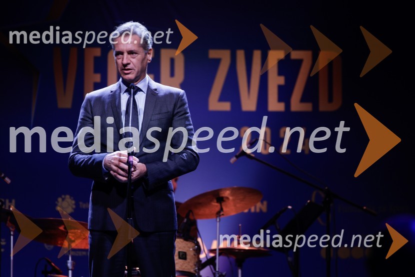 dr. Robert Golob, predsednik vlade RSVečer zvezd: Kolesar leta 2024 je Tadej Pogačar