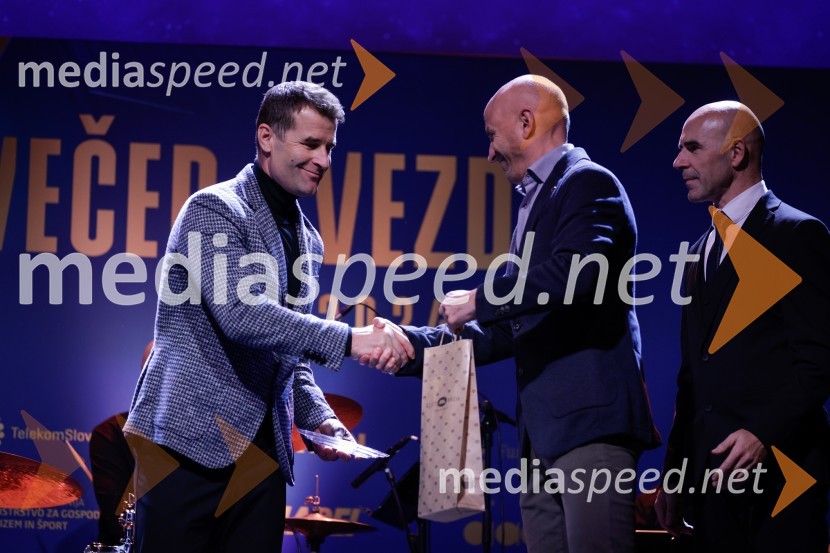  Andrej Hauptman, nekdanji kolesar, selektor državne kolesarske reprezentance;  ... ;  Pavel Marđonović, predsednik kolesarske zveze SlovenijaVečer zvezd: Kolesar leta 2024 je Tadej Pogačar