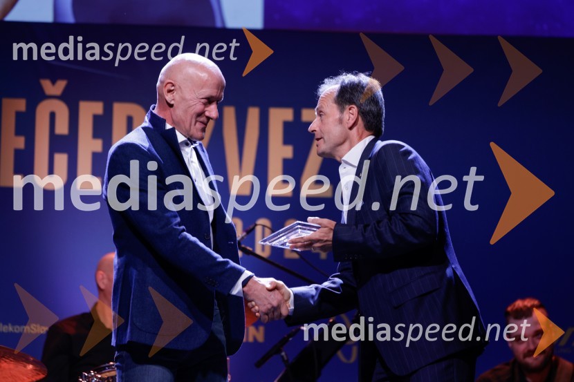  Andrej Žavbi, kolesar;  ... Večer zvezd: Kolesar leta 2024 je Tadej Pogačar