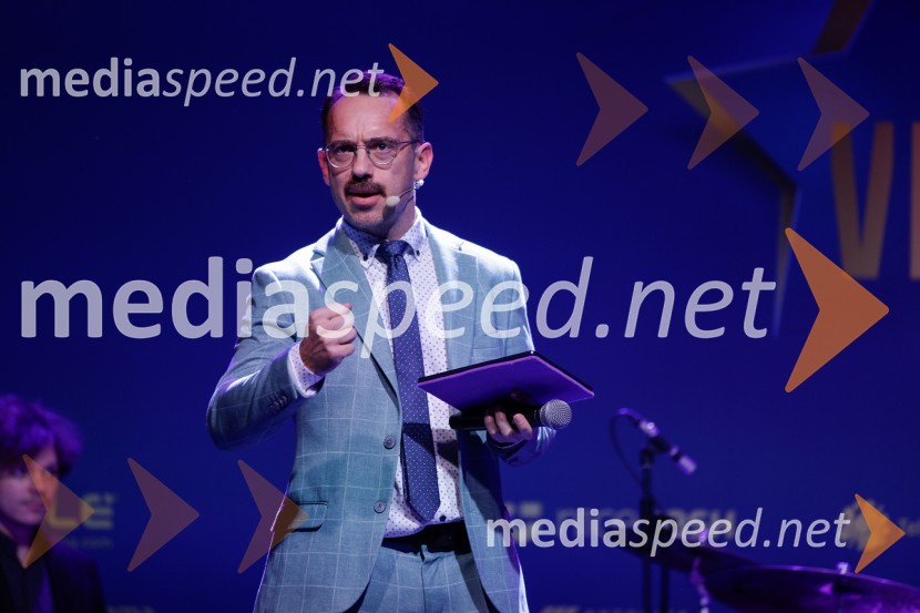  Jože Robežnik,  televizijski voditeljVečer zvezd: Kolesar leta 2024 je Tadej Pogačar