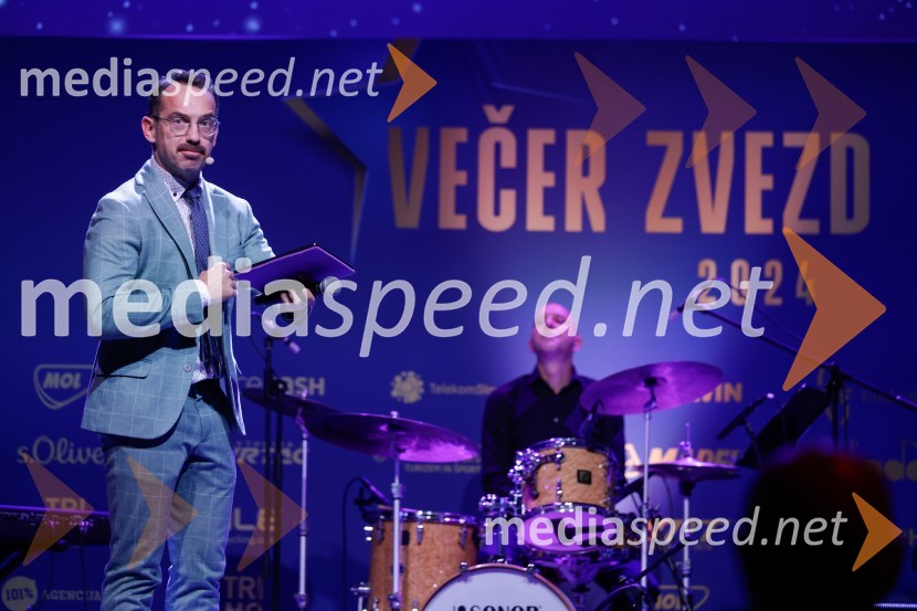  Jože Robežnik,  televizijski voditeljVečer zvezd: Kolesar leta 2024 je Tadej Pogačar