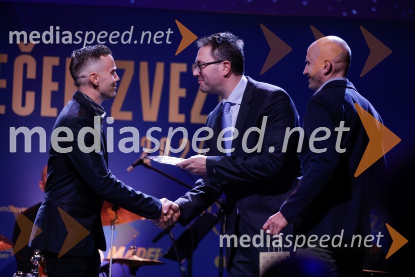  Patrik Mikac, kolesar;  ... ;  ... Večer zvezd: Kolesar leta 2024 je Tadej Pogačar