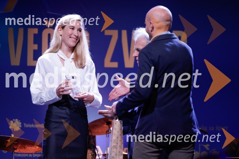  Laura Šimenc Kramar, kolesarkaVečer zvezd: Kolesar leta 2024 je Tadej Pogačar