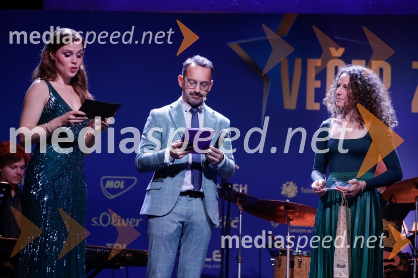  Flora Ema Lotrič, pevka;  Jože Robežnik,  televizijski voditelj;  Nika Bobnar, kolesarkaVečer zvezd: Kolesar leta 2024 je Tadej Pogačar