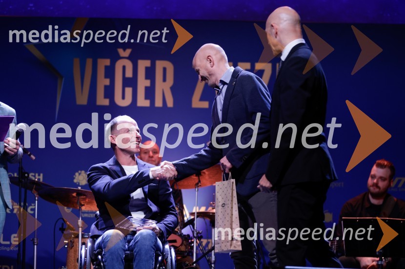  Anej Doplihar, slovenski paraolimpijec;  ... ;  ... Večer zvezd: Kolesar leta 2024 je Tadej Pogačar