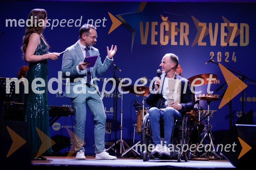  Flora Ema Lotrič, pevka;  Jože Robežnik,  televizijski voditelj;  Anej Doplihar, slovenski paraolimpijecVečer zvezd: Kolesar leta 2024 je Tadej Pogačar